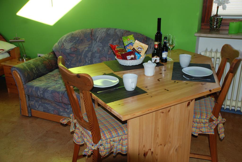 Gaestezimmer Anita Schwabach Ruang foto
